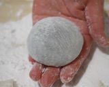 A picture of step 11 of Plump Matcha Daifuku.