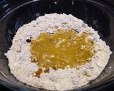 Foto del paso 3 de la receta: Cookies de avena con arándanos y anacardos