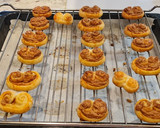 Foto del paso 4 de la receta: Palmeritas lotus bañadas en chocolate