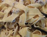 Foto del passaggio 4 della ricetta 125👩🏻‍🍳Tagliatelle fresche all'uovo con ricotta, bresaola e noci