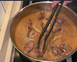 Foto del paso 6 de la receta: Conejo guisado al vino tinto