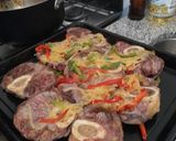 Foto del paso 4 de la receta: Osobuco al horno con arroz