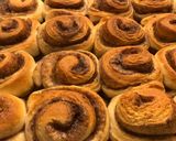 Foto del passaggio 13 della ricetta Cinnamon rolls!!