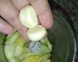 A picture of step 2 of Kairi ki chatni.