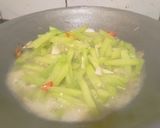 Foto langkah ke 4 dari resep Tumis labu siam.