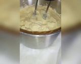 A picture of step 3 of Vanilla cupcakes.