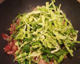 A picture of step 4 of Savoy Cabbage Pasta.