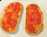 Foto del paso 1 de la receta Tostas de Gorgonzola con Mermelada de Tomate