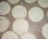 A picture of step 7 of Homemade papri.