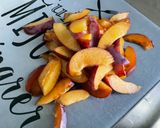 Une image de l'étape 4 de Tarte à la rhubarbe et prunes, crème pommes citron vert.