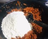 A picture of step 3 of Gajar ka halwa.