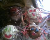 A picture of step 10 of Mandys Halloween monster cupcakes.