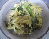 A picture of step 9 of Ground Meat, Garlic Chives & Bean Sprouts - Spicy Chinese Stir-Fry.