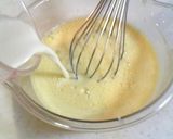 A picture of step 4 of Simple Bavarian Cream.