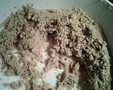 A picture of step 3 of Dark Chocolate Chip Pistachio Cookies.