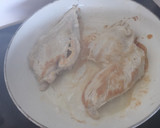 Foto del paso 3 de la receta: Canapés fáciles con huevo hilado