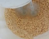 A picture of step 1 of Cottage cheese and spinach pie.