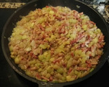 Foto del paso 7 de la receta: Berenjena rellena de verduras y beicon