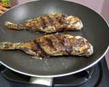 Foto langkah ke 7 dari resep Ikan Bakar di Teflon.