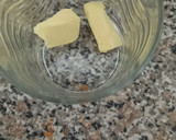 Foto del paso 2 de la receta: Glaseado de azúcar para bañar donuts