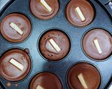 Foto langkah ke 4 dari resep Lumpur Kentang Coklat Topping Keju.
