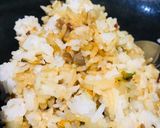 A picture of step 4 of Omrice or fried rice.