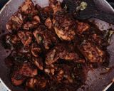 A picture of step 8 of Trivandrum spicy chicken fry.