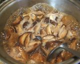 A picture of step 3 of Fresh Shiitake Mushroom Tsukudani.
