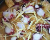 A picture of step 5 of Easy and Delicious Octopus Rice.
