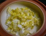A picture of step 2 of Autumn Foliage-Themed Hot Pot (Environmentally-Conscious and Thrifty).