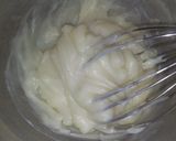 Foto langkah ke 1 dari resep Cheese Custard Muffin.
