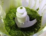 A picture of step 7 of Homemade Pesto Genovese.