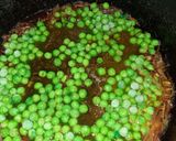 A picture of step 2 of Mattar Pulao.