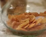 A picture of step 15 of Garlic Chips and Garlic Oil.