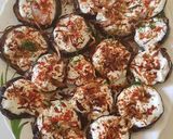 A picture of step 8 of Grilled eggplant with yoghurt sauce.