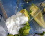 Kanya's Avocado Smoothie :) recipe step 1 photo