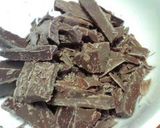 A picture of step 2 of For Valentine's Day Treasure Chocolate Bar.