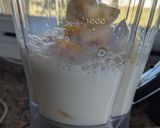 Foto del paso 2 de la receta: 🍌Smoothie multifruta🍐🍍