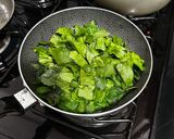 Foto del paso 1 de la receta: Desayuno con espinacas
