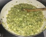 Foto del paso 3 de la receta: Zapallitos italianos rellenos con queso 🧀