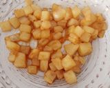 Foto del paso 4 de la receta: Croissant casero relleno de piña caramelizada y crema quemada