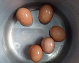 Foto langkah ke 1 dari resep Telur bulat balado.