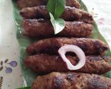A picture of step 5 of Seakh kabab.