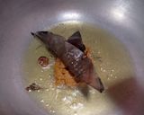 Foto langkah ke 4 dari resep Semur Ayam Telur Puyuh.