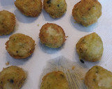 Foto del paso 4 de la receta: Albóndigas calabacín y patata en salsa(veganas)