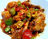 A picture of step 3 of Chicken Jalfrezi.