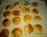 A picture of step 7 of Simple tea scones.