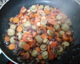 Foto del paso 5 de la receta: Albóndigas de ternera en salsa de setas y zanahoria