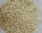 A picture of step 1 of Garlic Egg Fried Rice .