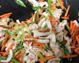 A picture of step 2 of Crispy Yakisoba Noodles with Thick Ankake Sauce.